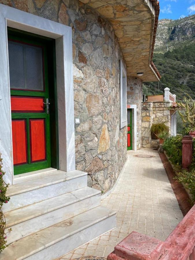 Villa Symbola 올루데니스 외부 사진